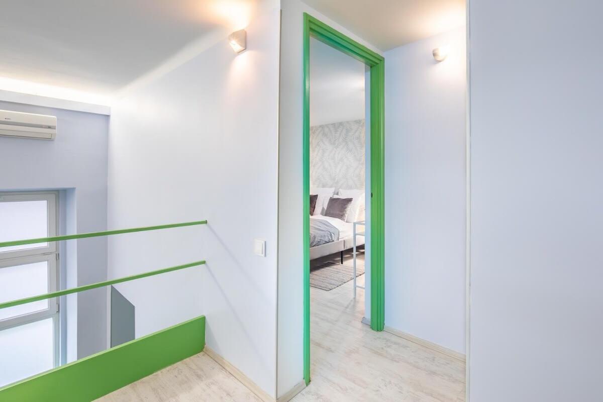 Very Central - Unique Design - New Studio Budapest Exterior photo